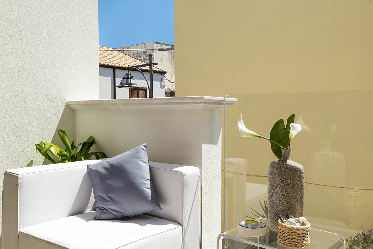 Le Matrimoniali Large: l’eleganza disegna lo spazio. - Il Mare Dentro Rooms - San Vito Lo Capo